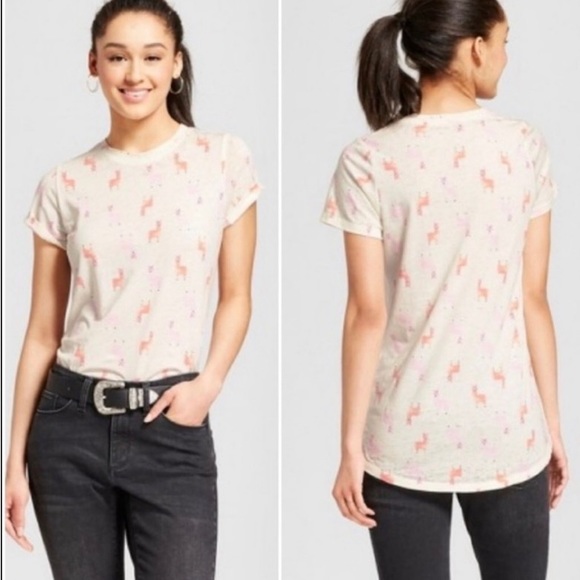 NWOT ZOE + LIV Pink Llama Print T-Shirt Sz. S - Picture 3 of 3